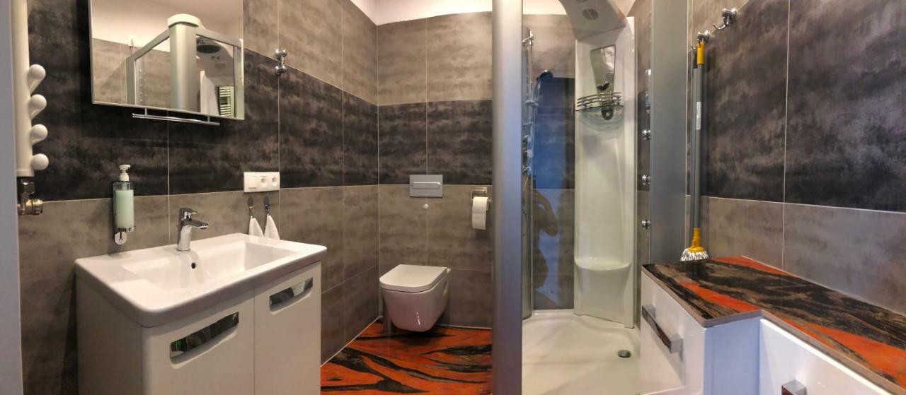 Luxapartament 1 - Z Widokiem I Garazem W Nowym Zeta Park Ustron Luaran gambar